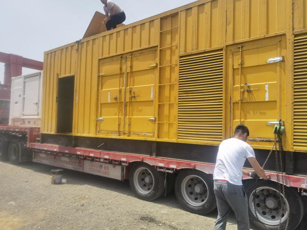 安丘发电机出租100KW发电机需要什么规格的电缆线？